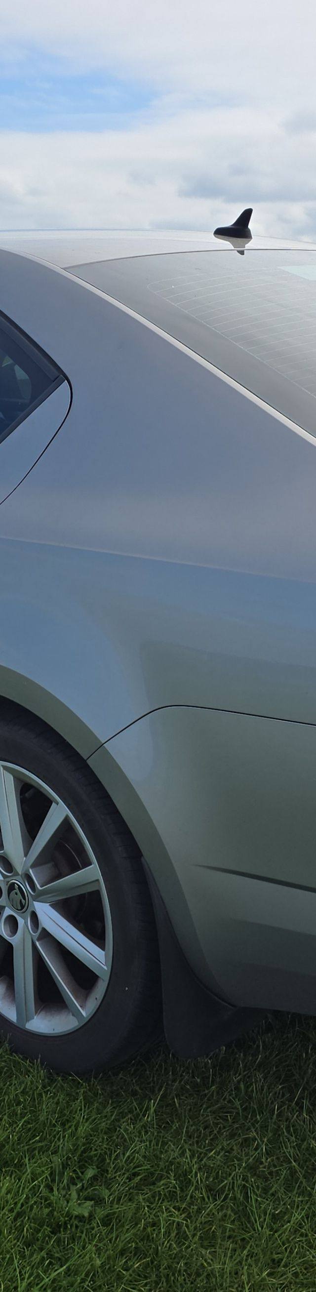 2013 NISSAN Octavia Elegance TSI
