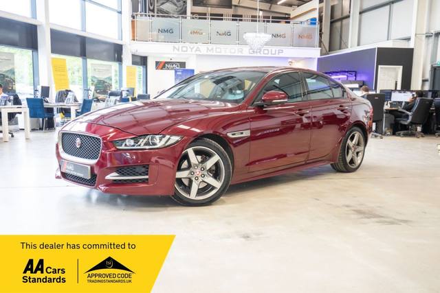 2017 JAGUAR XE